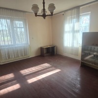 Dom 106m + budynek gospdarczo-garażowy 83m, działka 31,5 ara Łysaków