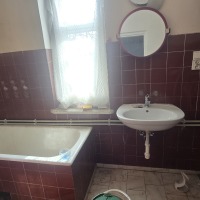 Dom 106m + budynek gospdarczo-garażowy 83m, działka 31,5 ara Łysaków