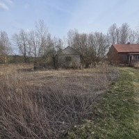 Dom 106m + budynek gospdarczo-garażowy 83m, działka 31,5 ara Łysaków