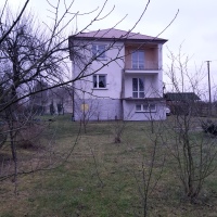Dom 178 m+ budynki gospodarcze TUSZYMA  działka 90 ar