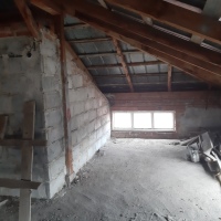Dom 200m  + budynki gospodarcze Boża Wola