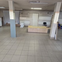 Lokal 196m parter parking witryna przy ulicy pod handel, usługi Łysaków